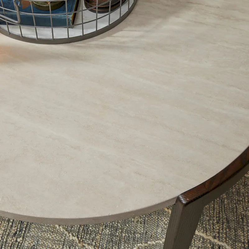 Runder Couchtisch mit Platte aus Travertin und geschwungenem Untergestell aus Massivholz