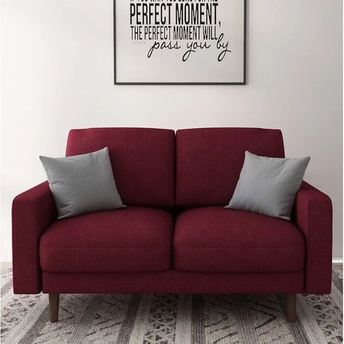 Samt-Loveseat im Mid-Century-Modern-Stil mit Spiralfederung und konischen Holzbeinen