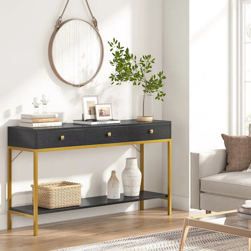 Mesa consola estrecha con 3 cajones, estante abierto y estructura de metal dorado